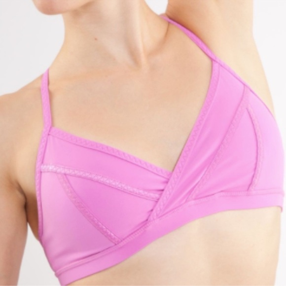 Lululemon Rehearsal Bra Pink Size 2 Rare - Picture 1 of 5